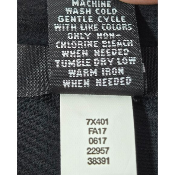 Alfani Floral Feminine Romantic Elegant Shift Dress Sz 8 Black Bell-Sleeve EUC - Picture 8 of 9